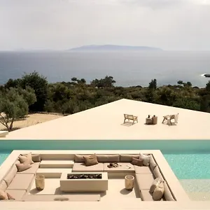 Sui Generis Villa