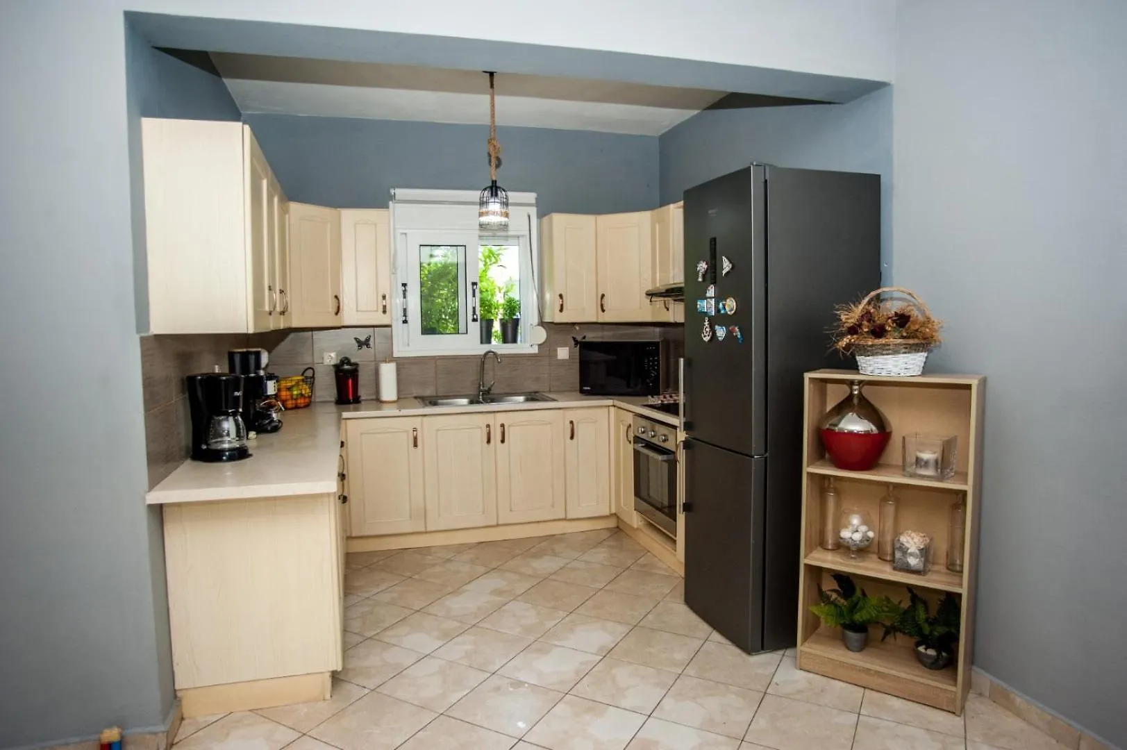 Gravanis Ir Home Pesadha