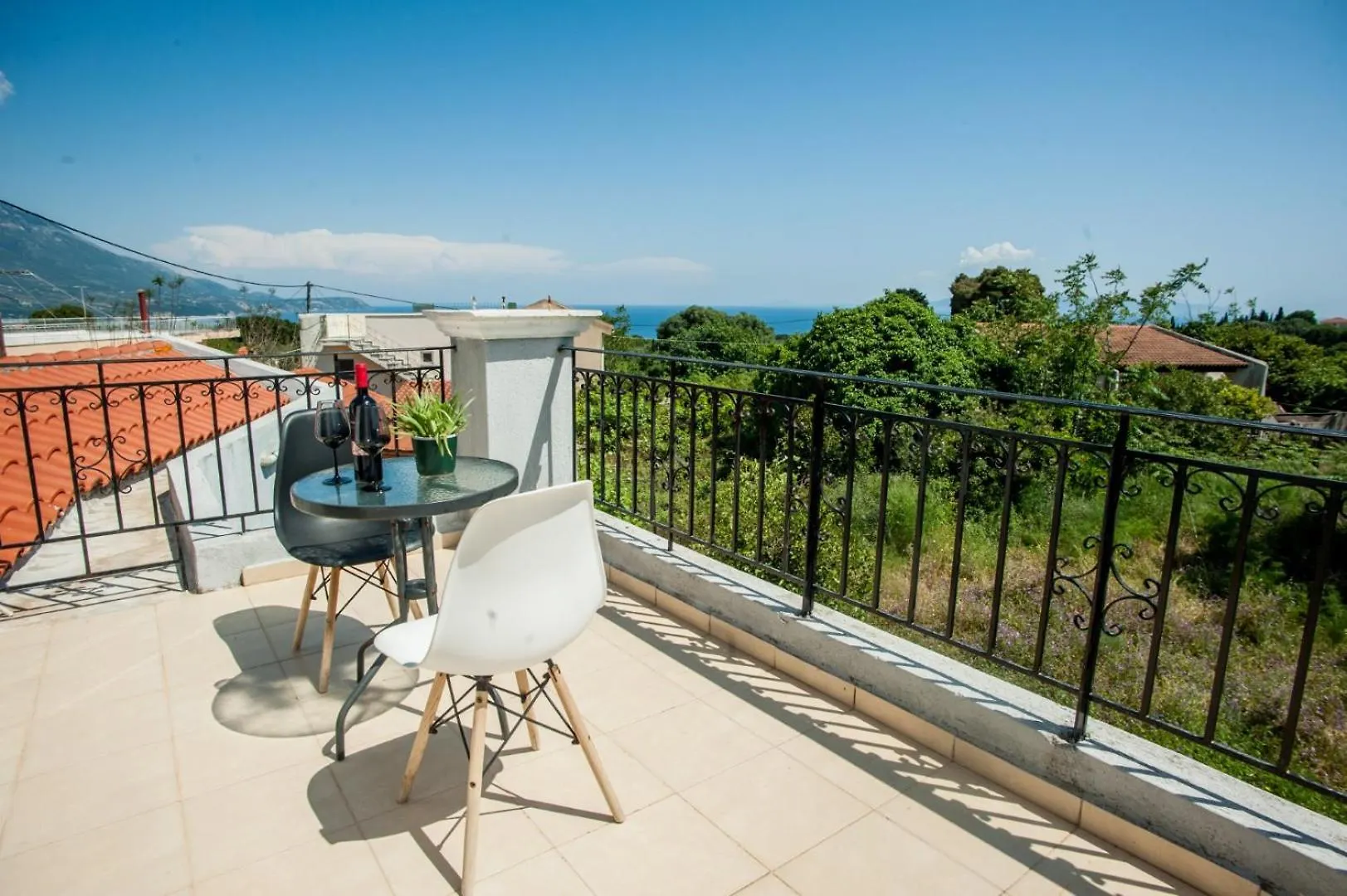 Gravanis Ir Home Pesadha