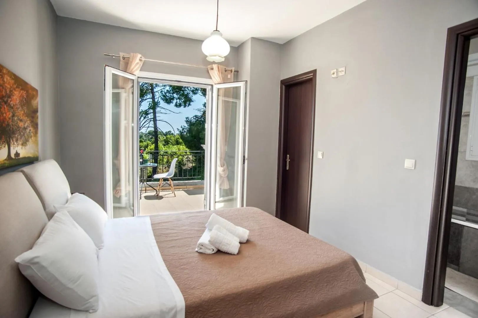 Gravanis Ir Home Pesadha Villa